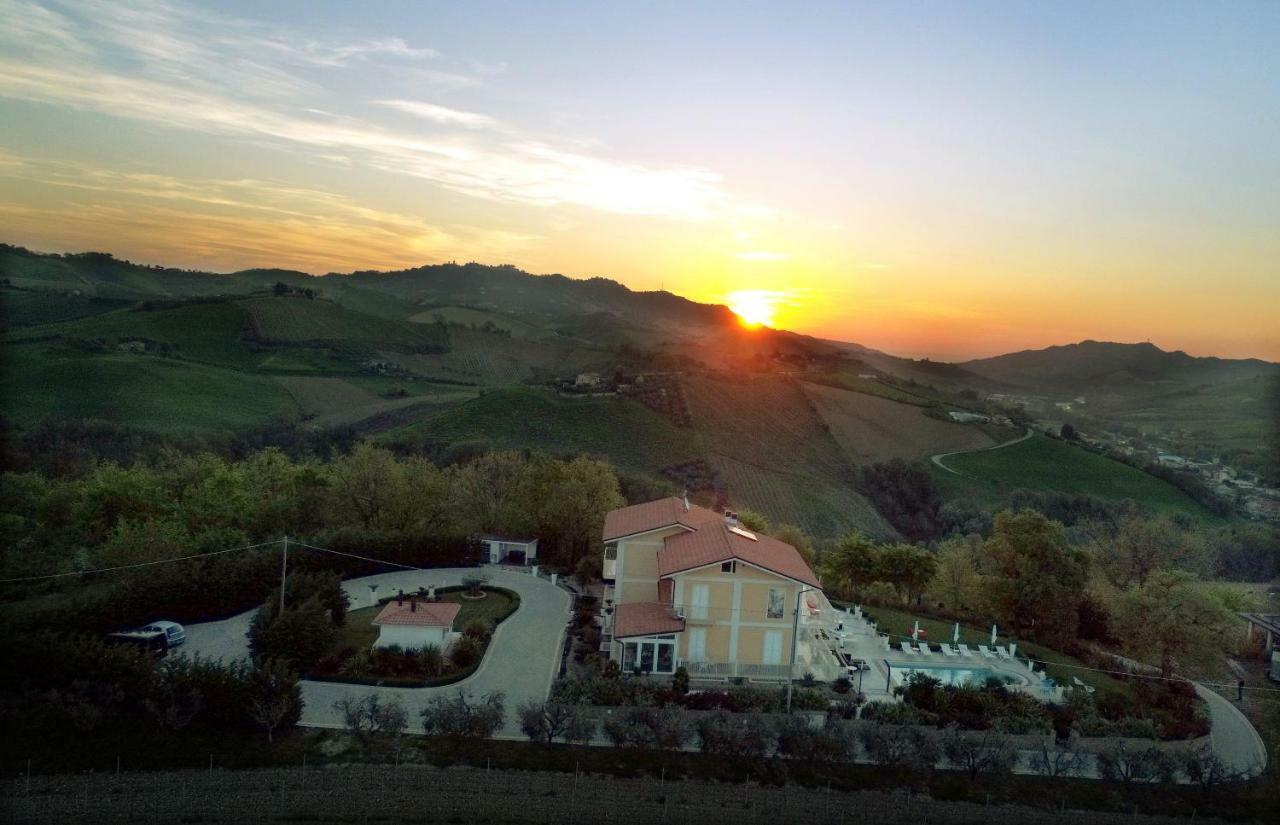 Residenza Delle Grazie Bed & Breakfast Cossignano Dış mekan fotoğraf